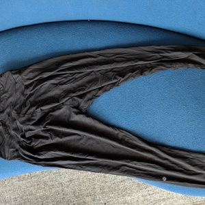 Lulu lemon pleated drop crotch ladies pants black